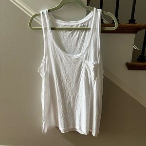 Madewell Scoop Neckline Tank Top White  
Lightweight large slub 100% cotton